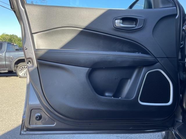 Used Jeep Compass Latitude 2019 | Blasius of Danbury. Danbury, Connecticut Used Jeep Compass Latitude 2019 | Blasius of Danbury. Danbury, Connecticut