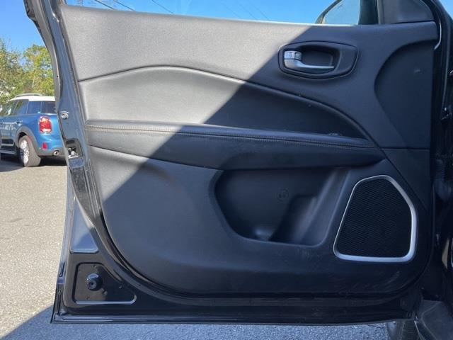 Used Jeep New Compass Limited 2017 | Blasius Federal Road. Brookfield, Connecticut Used Jeep New Compass Limited 2017 | Blasius Federal Road. Brookfield, Connecticut