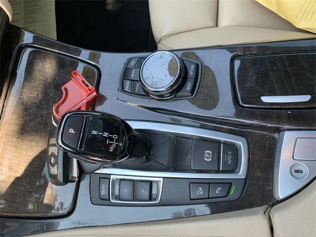 Used BMW 5 Series 550i xDrive 2016 | Wiz Leasing Inc. Stratford, Connecticut Used BMW 5 Series 550i xDrive 2016 | Wiz Leasing Inc. Stratford, Connecticut
