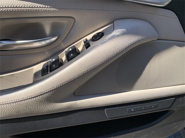 Used BMW 5 Series 535i xDrive 2011 | Wiz Leasing Inc. Stratford, Connecticut Used BMW 5 Series 535i xDrive 2011 | Wiz Leasing Inc. Stratford, Connecticut