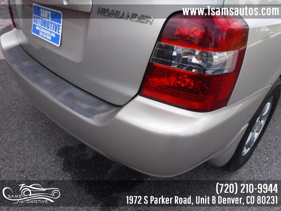 2005 Toyota Highlander 4dr V6 4WD w/3rd Row (Natl), available for sale in Denver, Colorado | Sam's Automotive. Denver, Colorado 2005 Toyota Highlander 4dr V6 4WD w/3rd Row (Natl), available for sale in Denver, Colorado | Sam's Automotive. Denver, Colorado