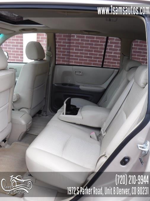 2005 Toyota Highlander 4dr V6 4WD w/3rd Row (Natl), available for sale in Denver, Colorado | Sam's Automotive. Denver, Colorado 2005 Toyota Highlander 4dr V6 4WD w/3rd Row (Natl), available for sale in Denver, Colorado | Sam's Automotive. Denver, Colorado