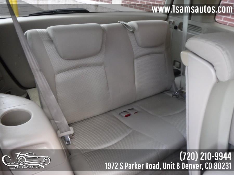 2005 Toyota Highlander 4dr V6 4WD w/3rd Row (Natl), available for sale in Denver, Colorado | Sam's Automotive. Denver, Colorado 2005 Toyota Highlander 4dr V6 4WD w/3rd Row (Natl), available for sale in Denver, Colorado | Sam's Automotive. Denver, Colorado