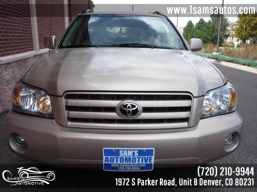 2005 Toyota Highlander 4dr V6 4WD w/3rd Row (Natl), available for sale in Denver, Colorado | Sam's Automotive. Denver, Colorado 2005 Toyota Highlander 4dr V6 4WD w/3rd Row (Natl), available for sale in Denver, Colorado | Sam's Automotive. Denver, Colorado