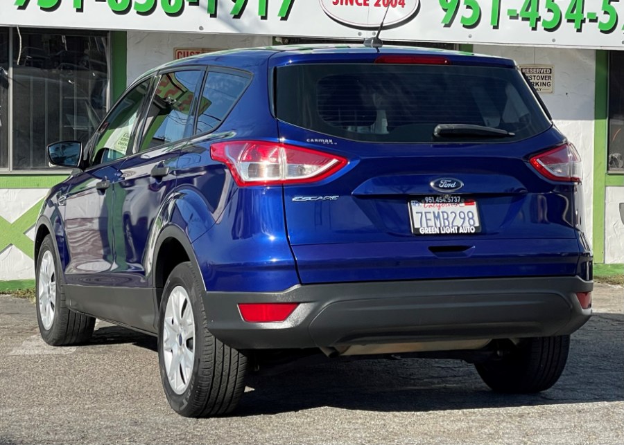 Used Ford Escape FWD 4dr S 2014 | Green Light Auto. Corona, California Used Ford Escape FWD 4dr S 2014 | Green Light Auto. Corona, California