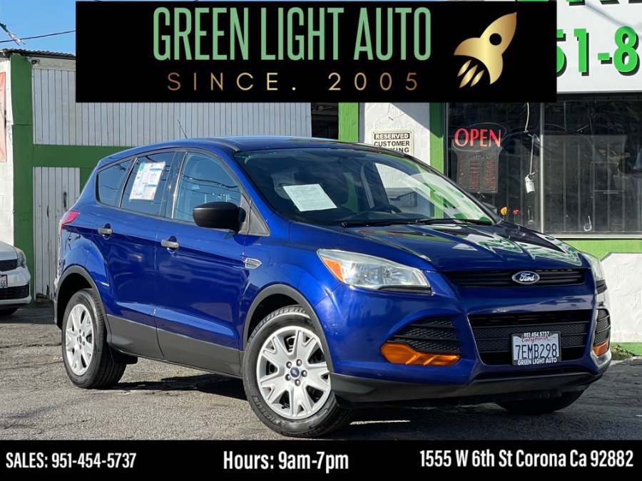 Used Ford Escape FWD 4dr S 2014 | Green Light Auto. Corona, California
