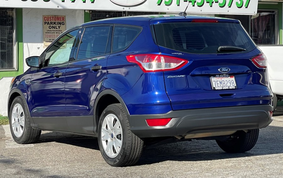 Used Ford Escape FWD 4dr S 2014 | Green Light Auto. Corona, California Used Ford Escape FWD 4dr S 2014 | Green Light Auto. Corona, California