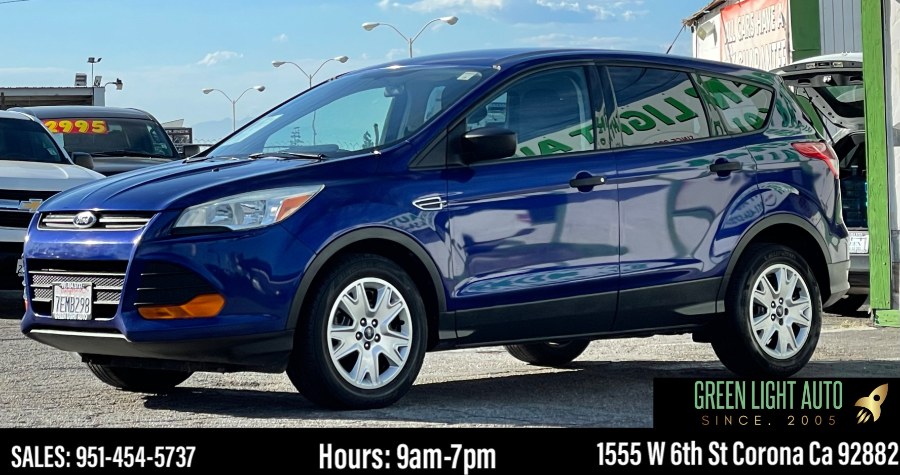 Used Ford Escape FWD 4dr S 2014 | Green Light Auto. Corona, California Used Ford Escape FWD 4dr S 2014 | Green Light Auto. Corona, California