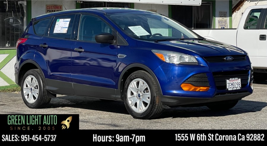 Used Ford Escape FWD 4dr S 2014 | Green Light Auto. Corona, California Used Ford Escape FWD 4dr S 2014 | Green Light Auto. Corona, California