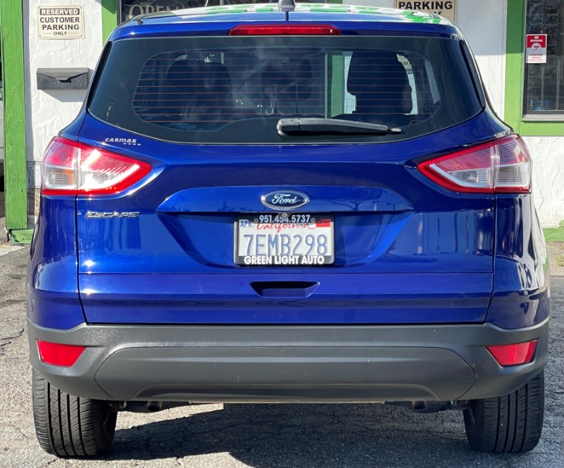 Used Ford Escape FWD 4dr S 2014 | Green Light Auto. Corona, California Used Ford Escape FWD 4dr S 2014 | Green Light Auto. Corona, California