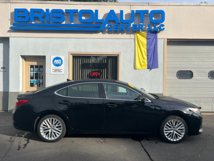 2013 Lexus ES 350 4dr Sdn, available for sale in Bristol, Connecticut | Bristol Auto Center LLC. Bristol, Connecticut