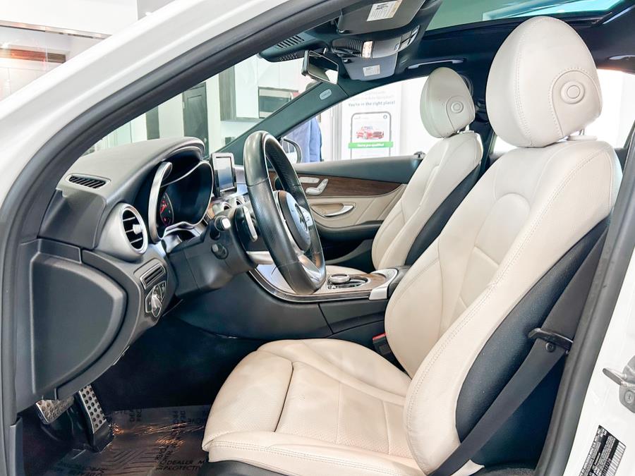 Used Mercedes-Benz C-Class C 300 4MATIC Sedan 2019 | Luxury Motor Club. Franklin Square, New York Used Mercedes-Benz C-Class C 300 4MATIC Sedan 2019 | Luxury Motor Club. Franklin Square, New York