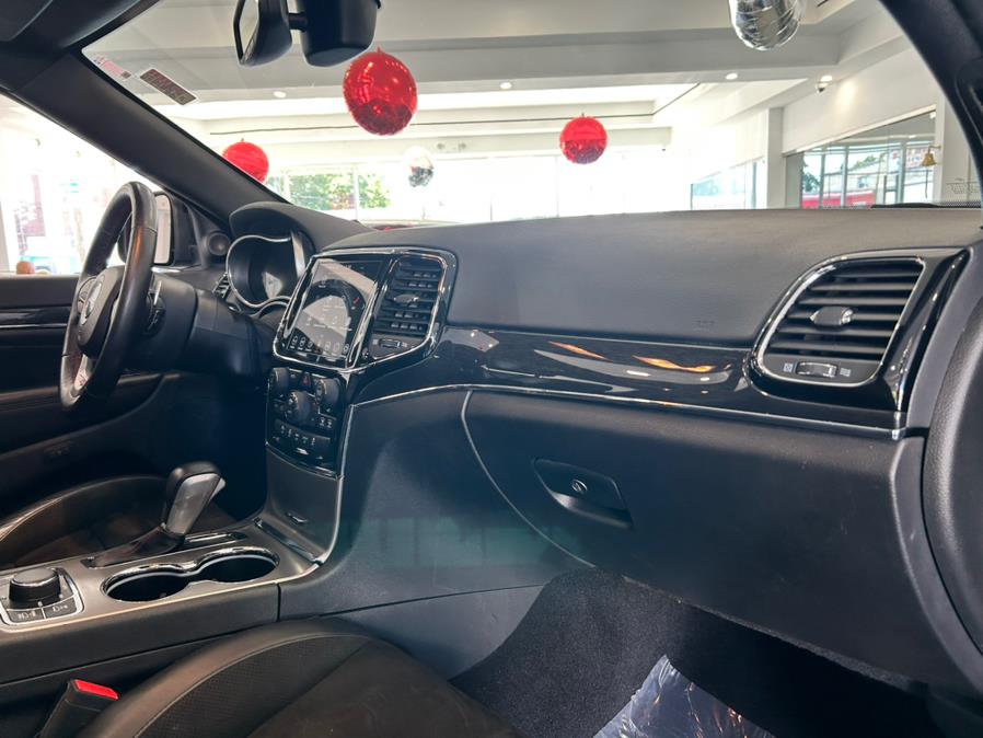 Used Jeep Grand Cherokee Trailhawk 4x4 2021 | Luxury Motor Club. Franklin Square, New York Used Jeep Grand Cherokee Trailhawk 4x4 2021 | Luxury Motor Club. Franklin Square, New York
