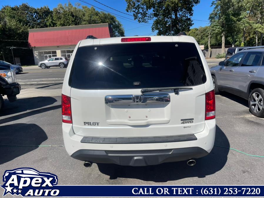 2015 Honda Pilot 4WD 4dr Touring w/RES & Navi, available for sale in Selden, New York | Apex Auto. Selden, New York 2015 Honda Pilot 4WD 4dr Touring w/RES & Navi, available for sale in Selden, New York | Apex Auto. Selden, New York