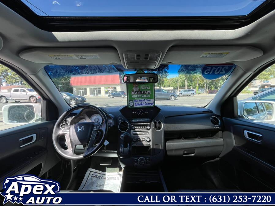 2015 Honda Pilot 4WD 4dr Touring w/RES & Navi, available for sale in Selden, New York | Apex Auto. Selden, New York 2015 Honda Pilot 4WD 4dr Touring w/RES & Navi, available for sale in Selden, New York | Apex Auto. Selden, New York