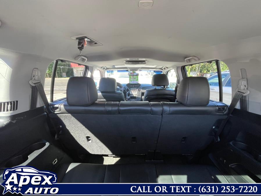2015 Honda Pilot 4WD 4dr Touring w/RES & Navi, available for sale in Selden, New York | Apex Auto. Selden, New York 2015 Honda Pilot 4WD 4dr Touring w/RES & Navi, available for sale in Selden, New York | Apex Auto. Selden, New York