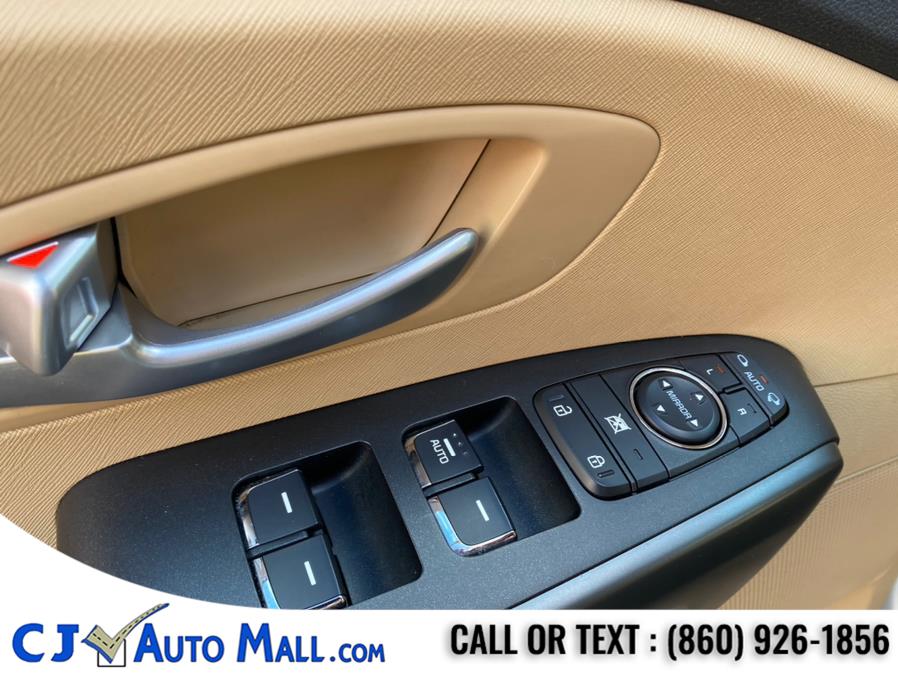 Used Kia Sedona 4dr Wgn LX 2016 | CJ Auto Mall. Bristol, Connecticut Used Kia Sedona 4dr Wgn LX 2016 | CJ Auto Mall. Bristol, Connecticut