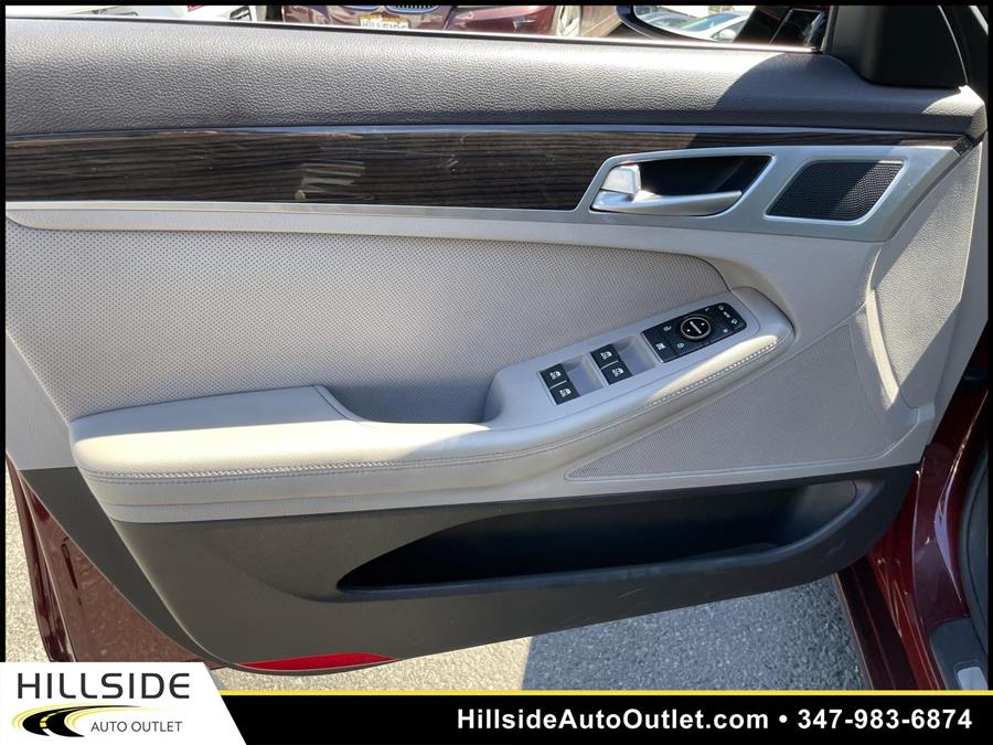 Used Hyundai Genesis 3.8 2016 | Hillside Auto Outlet. Jamaica, New York Used Hyundai Genesis 3.8 2016 | Hillside Auto Outlet. Jamaica, New York