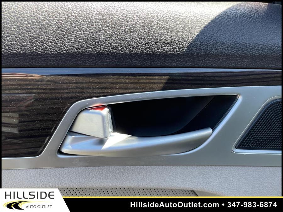 Used Hyundai Genesis 3.8 2016 | Hillside Auto Outlet. Jamaica, New York Used Hyundai Genesis 3.8 2016 | Hillside Auto Outlet. Jamaica, New York