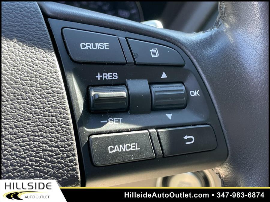 Used Hyundai Genesis 3.8 2016 | Hillside Auto Outlet. Jamaica, New York Used Hyundai Genesis 3.8 2016 | Hillside Auto Outlet. Jamaica, New York