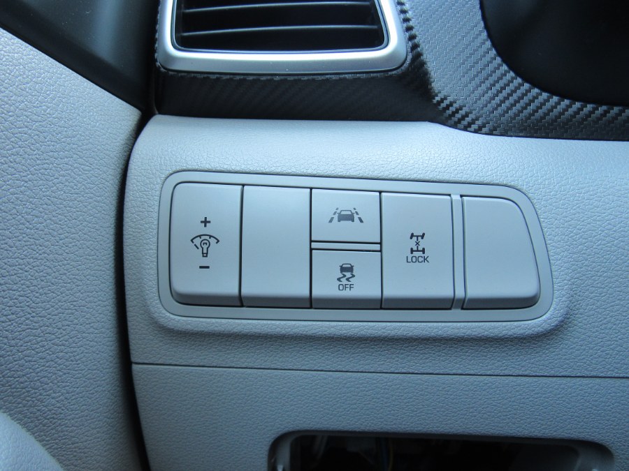 2020 Hyundai Tucson SE AWD, available for sale in Irvington, New Jersey | NJ Used Cars Center. Irvington, New Jersey 2020 Hyundai Tucson SE AWD, available for sale in Irvington, New Jersey | NJ Used Cars Center. Irvington, New Jersey