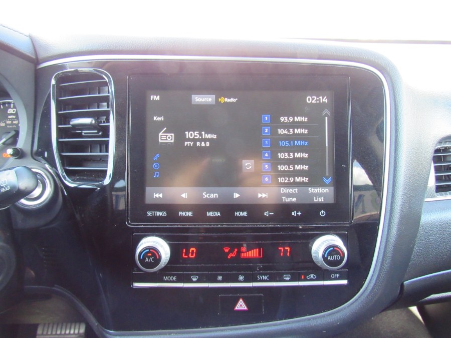 Used Mitsubishi Outlander SEL FWD 2020 | NJ Used Cars Center. Irvington, New Jersey Used Mitsubishi Outlander SEL FWD 2020 | NJ Used Cars Center. Irvington, New Jersey