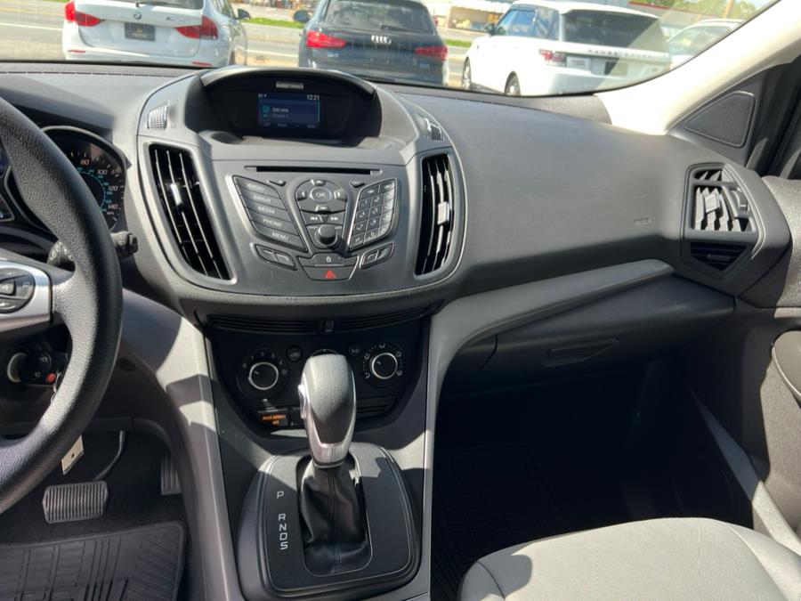 2015 Ford Escape 4WD 4dr SE, available for sale in New Windsor, New York | Prestige Pre-Owned Motors Inc. New Windsor, New York 2015 Ford Escape 4WD 4dr SE, available for sale in New Windsor, New York | Prestige Pre-Owned Motors Inc. New Windsor, New York
