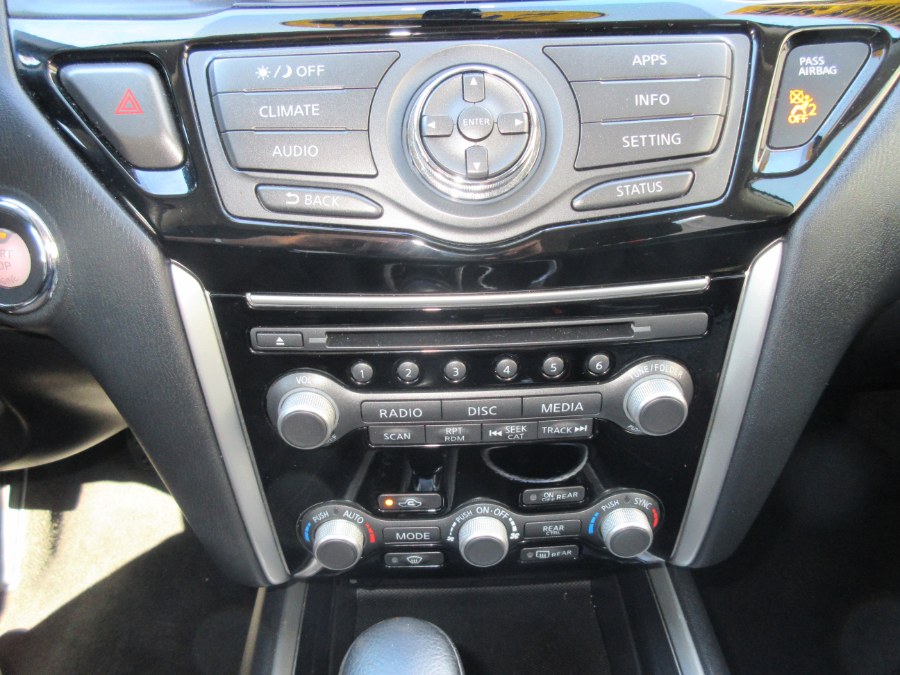 2020 Nissan Pathfinder 4x4 SV, available for sale in Linden, New Jersey | Route 27 Auto Mall. Linden, New Jersey 2020 Nissan Pathfinder 4x4 SV, available for sale in Linden, New Jersey | Route 27 Auto Mall. Linden, New Jersey