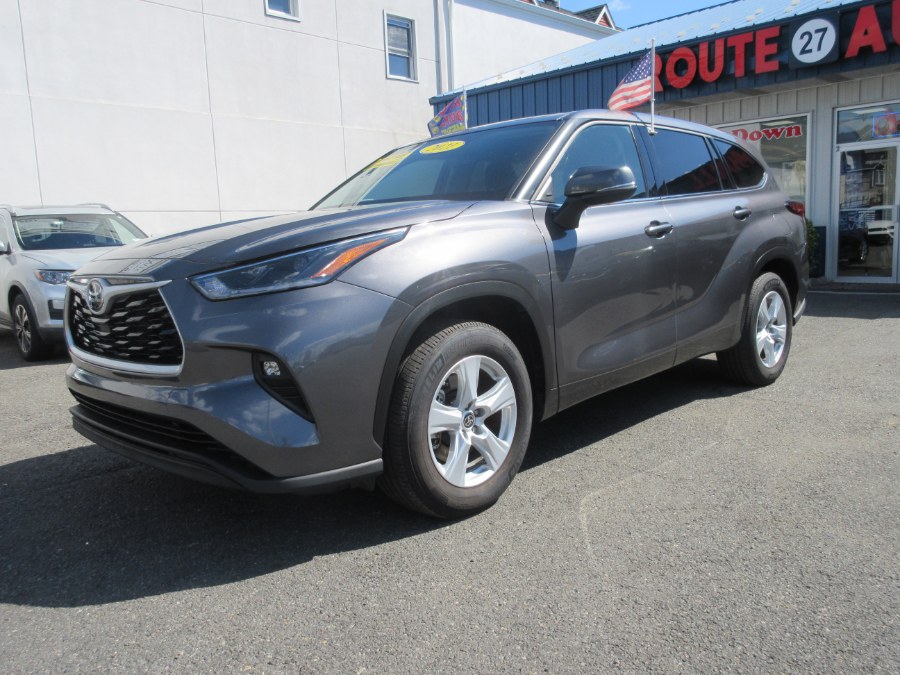 2021 Toyota Highlander LE FWD (Natl), available for sale in Linden, New Jersey | Route 27 Auto Mall. Linden, New Jersey 2021 Toyota Highlander LE FWD (Natl), available for sale in Linden, New Jersey | Route 27 Auto Mall. Linden, New Jersey