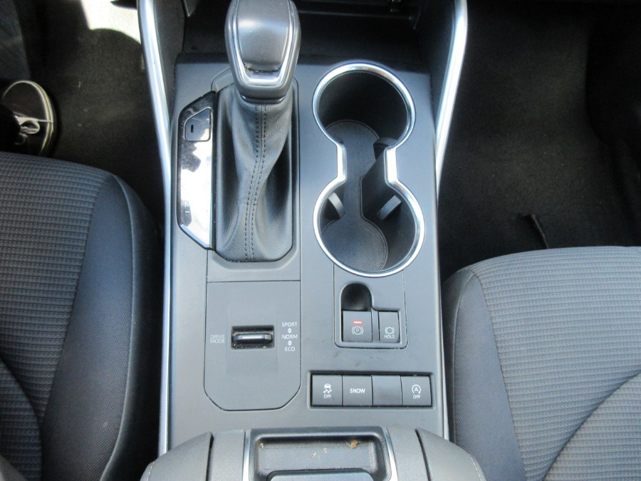 2021 Toyota Highlander LE FWD (Natl), available for sale in Linden, New Jersey | Route 27 Auto Mall. Linden, New Jersey 2021 Toyota Highlander LE FWD (Natl), available for sale in Linden, New Jersey | Route 27 Auto Mall. Linden, New Jersey