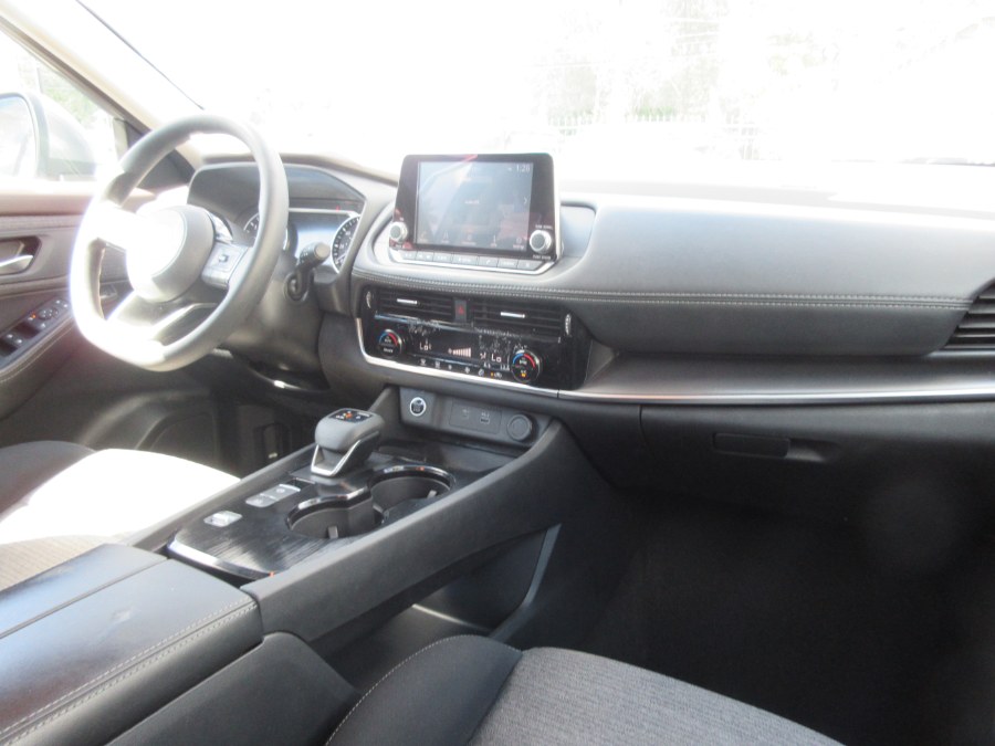 2021 Nissan Rogue FWD SV, available for sale in Linden, New Jersey | Route 27 Auto Mall. Linden, New Jersey 2021 Nissan Rogue FWD SV, available for sale in Linden, New Jersey | Route 27 Auto Mall. Linden, New Jersey