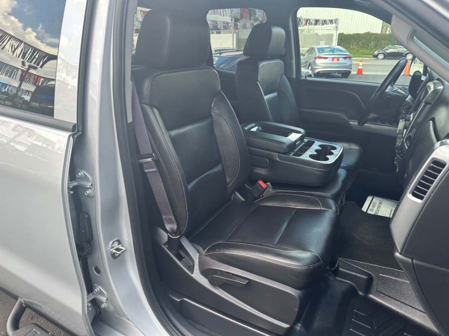 2017 Chevrolet Silverado 1500 4WD Double Cab 143.5" LT w/2LT, available for sale in Paterson, New Jersey | DZ Automall. Paterson, New Jersey 2017 Chevrolet Silverado 1500 4WD Double Cab 143.5" LT w/2LT, available for sale in Paterson, New Jersey | DZ Automall. Paterson, New Jersey