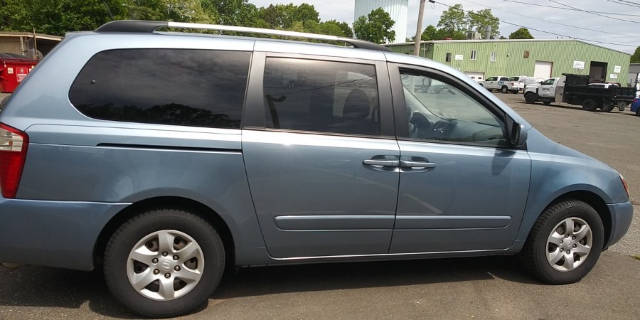 Used Kia Sedona 4dr LWB LX 2010 | Payless Auto Sale. South Hadley, Massachusetts Used Kia Sedona 4dr LWB LX 2010 | Payless Auto Sale. South Hadley, Massachusetts