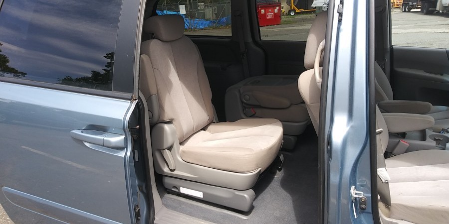 Used Kia Sedona 4dr LWB LX 2010 | Payless Auto Sale. South Hadley, Massachusetts Used Kia Sedona 4dr LWB LX 2010 | Payless Auto Sale. South Hadley, Massachusetts