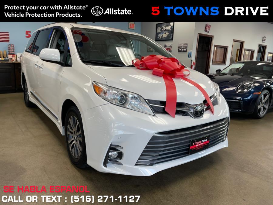 2019 Toyota Sienna XLE FWD 8-Passenger (Natl), available for sale in Inwood, New York | 5 Towns Drive. Inwood, New York