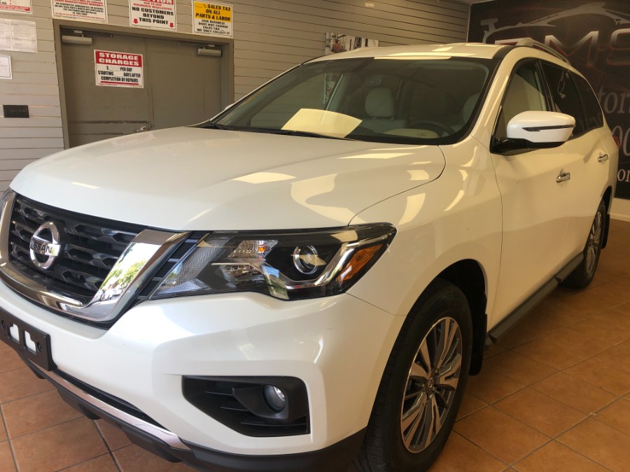 2020 Nissan Pathfinder FWD SV, available for sale in Suffern, New York | Rockland Motor Sport. Suffern, New York 2020 Nissan Pathfinder FWD SV, available for sale in Suffern, New York | Rockland Motor Sport. Suffern, New York
