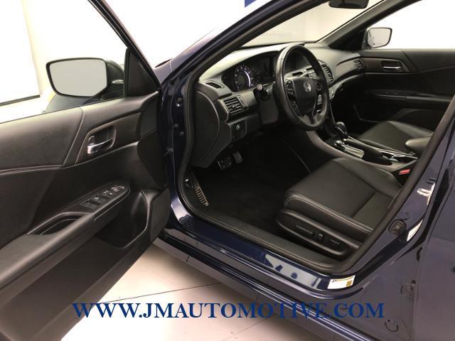 2017 Honda Accord Sport CVT, available for sale in Naugatuck, Connecticut | J&M Automotive Sls&Svc LLC. Naugatuck, Connecticut 2017 Honda Accord Sport CVT, available for sale in Naugatuck, Connecticut | J&M Automotive Sls&Svc LLC. Naugatuck, Connecticut