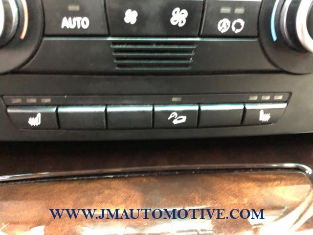 2009 BMW 3 Series 4dr Sdn 328i xDrive AWD SULEV, available for sale in Naugatuck, Connecticut | J&M Automotive Sls&Svc LLC. Naugatuck, Connecticut 2009 BMW 3 Series 4dr Sdn 328i xDrive AWD SULEV, available for sale in Naugatuck, Connecticut | J&M Automotive Sls&Svc LLC. Naugatuck, Connecticut