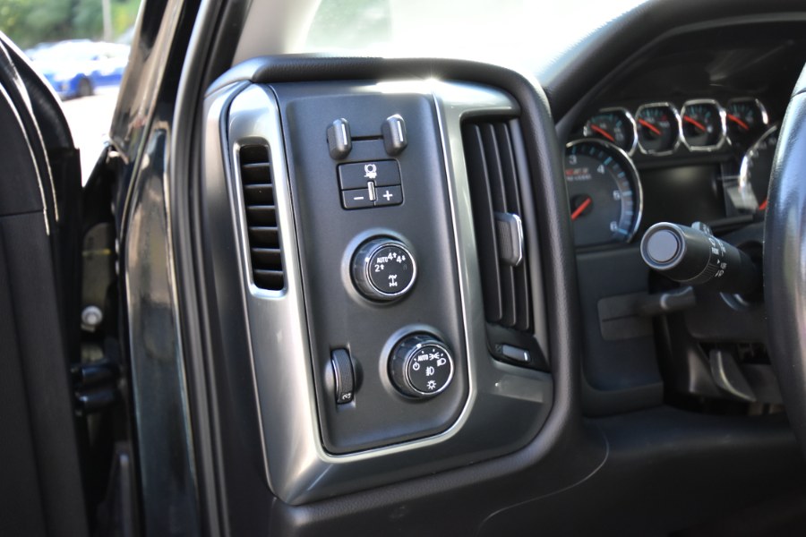2017 Chevrolet Silverado 1500 4WD Crew Cab LT w/2LT, available for sale in Waterbury, Connecticut | Highline Car Connection. Waterbury, Connecticut 2017 Chevrolet Silverado 1500 4WD Crew Cab LT w/2LT, available for sale in Waterbury, Connecticut | Highline Car Connection. Waterbury, Connecticut