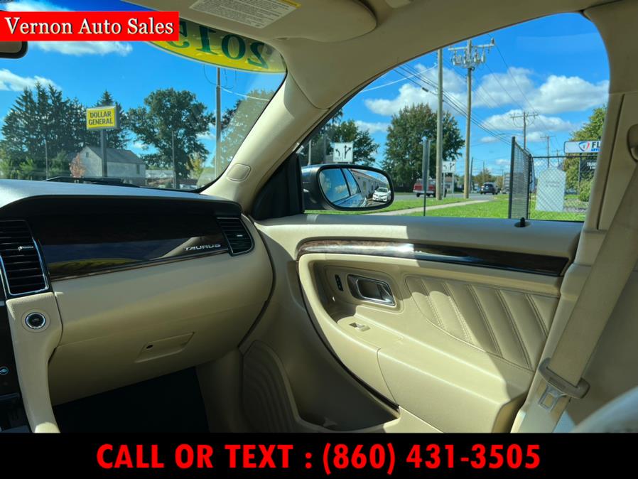2015 Ford Taurus 4dr Sdn Limited AWD, available for sale in Manchester, Connecticut | Vernon Auto Sale & Service. Manchester, Connecticut 2015 Ford Taurus 4dr Sdn Limited AWD, available for sale in Manchester, Connecticut | Vernon Auto Sale & Service. Manchester, Connecticut