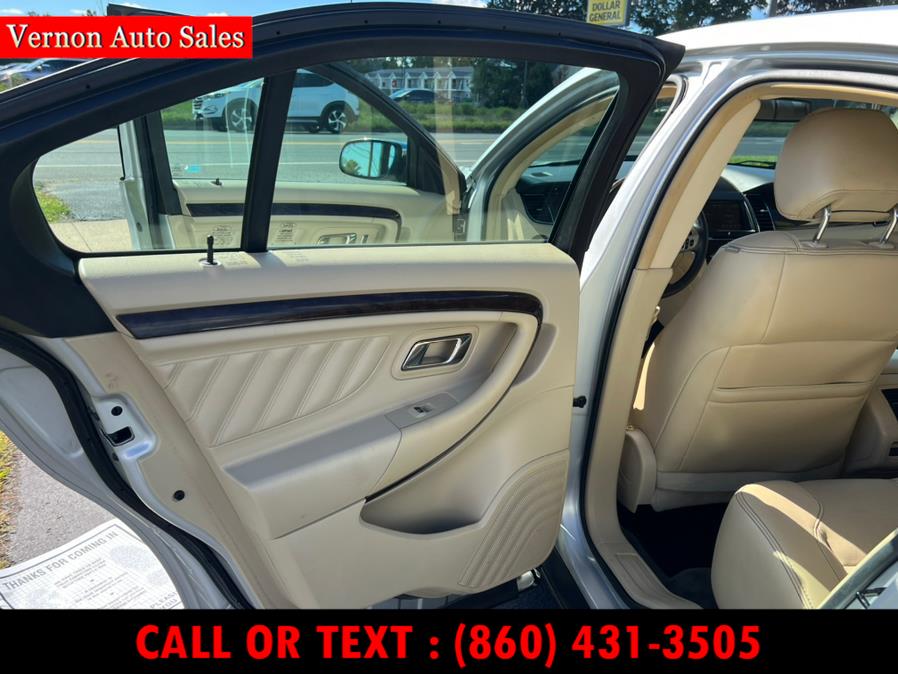 2015 Ford Taurus 4dr Sdn Limited AWD, available for sale in Manchester, Connecticut | Vernon Auto Sale & Service. Manchester, Connecticut 2015 Ford Taurus 4dr Sdn Limited AWD, available for sale in Manchester, Connecticut | Vernon Auto Sale & Service. Manchester, Connecticut