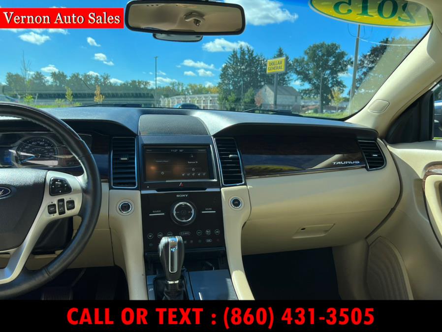 2015 Ford Taurus 4dr Sdn Limited AWD, available for sale in Manchester, Connecticut | Vernon Auto Sale & Service. Manchester, Connecticut 2015 Ford Taurus 4dr Sdn Limited AWD, available for sale in Manchester, Connecticut | Vernon Auto Sale & Service. Manchester, Connecticut