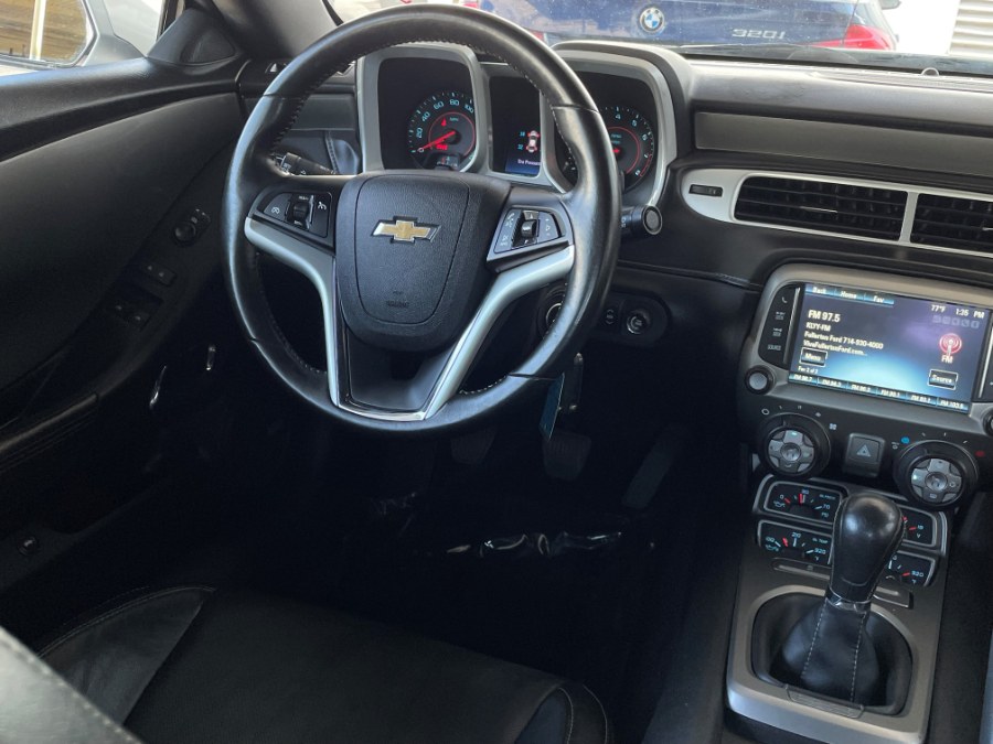 Used Chevrolet Camaro 2dr Cpe LT w/2LT/Manual 2015 | Green Light Auto. Corona, California Used Chevrolet Camaro 2dr Cpe LT w/2LT/Manual 2015 | Green Light Auto. Corona, California