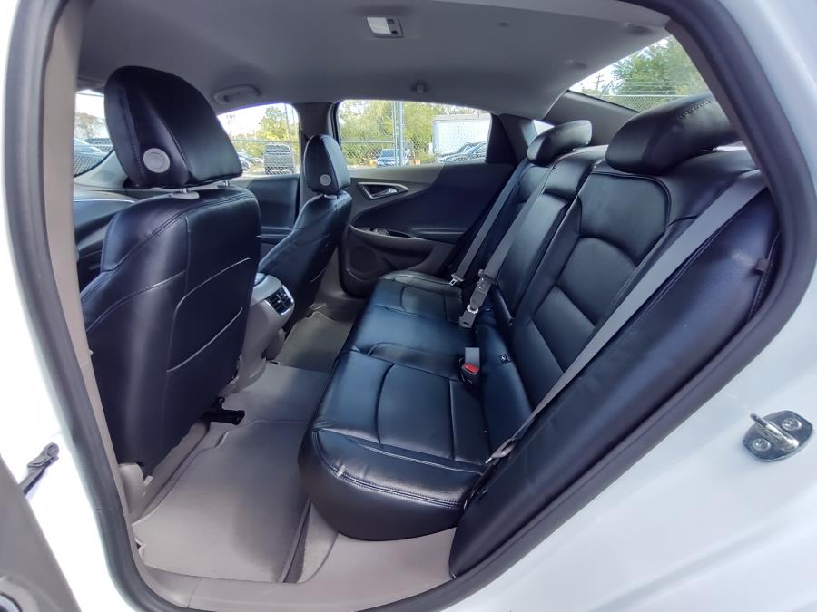 Used Chevrolet Malibu 4dr Sdn LT 2021 | Dealertown Auto Wholesalers. Milford, Connecticut Used Chevrolet Malibu 4dr Sdn LT 2021 | Dealertown Auto Wholesalers. Milford, Connecticut
