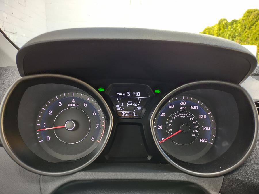 2015 Hyundai Elantra 4dr Sdn Auto Limited (Alabama Plant), available for sale in Milford, Connecticut | Dealertown Auto Wholesalers. Milford, Connecticut 2015 Hyundai Elantra 4dr Sdn Auto Limited (Alabama Plant), available for sale in Milford, Connecticut | Dealertown Auto Wholesalers. Milford, Connecticut