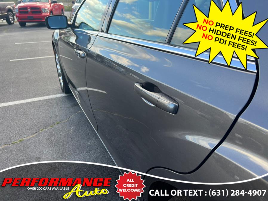 2016 Chrysler 300 4dr Sdn Anniversary Edition AWD, available for sale in Bohemia, New York | Performance Auto Inc. Bohemia, New York 2016 Chrysler 300 4dr Sdn Anniversary Edition AWD, available for sale in Bohemia, New York | Performance Auto Inc. Bohemia, New York