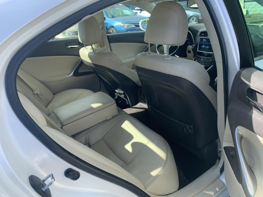 Used Lexus IS 250 4dr Sport Sdn Auto AWD 2009 | Absolute Motors Inc. Springfield, Massachusetts Used Lexus IS 250 4dr Sport Sdn Auto AWD 2009 | Absolute Motors Inc. Springfield, Massachusetts