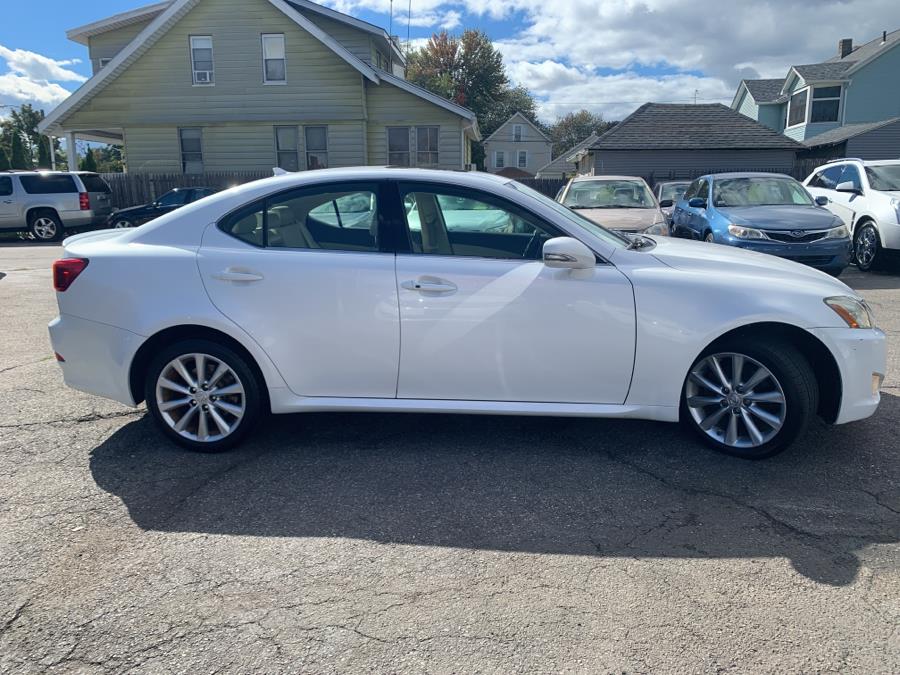 Used Lexus IS 250 4dr Sport Sdn Auto AWD 2009 | Absolute Motors Inc. Springfield, Massachusetts Used Lexus IS 250 4dr Sport Sdn Auto AWD 2009 | Absolute Motors Inc. Springfield, Massachusetts