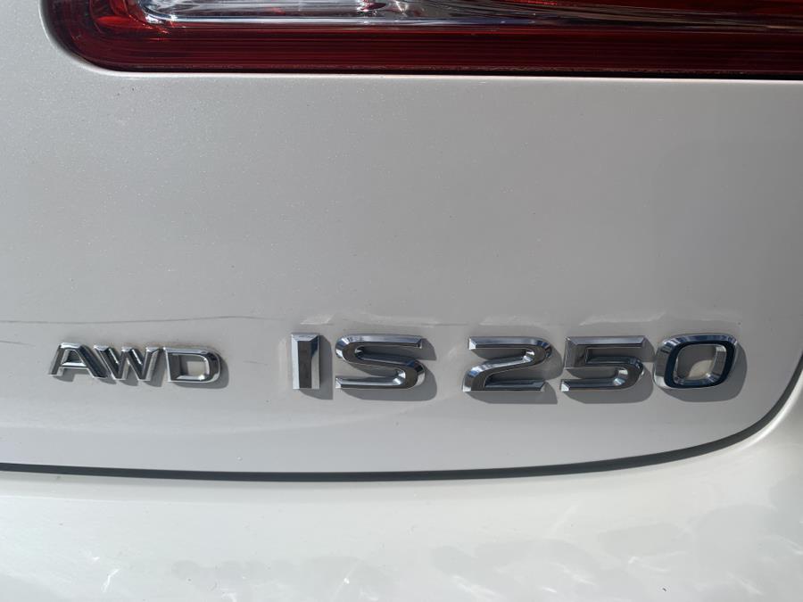 Used Lexus IS 250 4dr Sport Sdn Auto AWD 2009 | Absolute Motors Inc. Springfield, Massachusetts Used Lexus IS 250 4dr Sport Sdn Auto AWD 2009 | Absolute Motors Inc. Springfield, Massachusetts