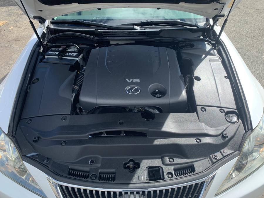 Used Lexus IS 250 4dr Sport Sdn Auto AWD 2009 | Absolute Motors Inc. Springfield, Massachusetts Used Lexus IS 250 4dr Sport Sdn Auto AWD 2009 | Absolute Motors Inc. Springfield, Massachusetts